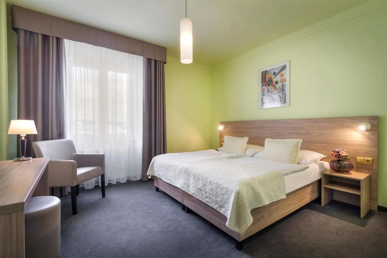 Atlantic Hotel Praga